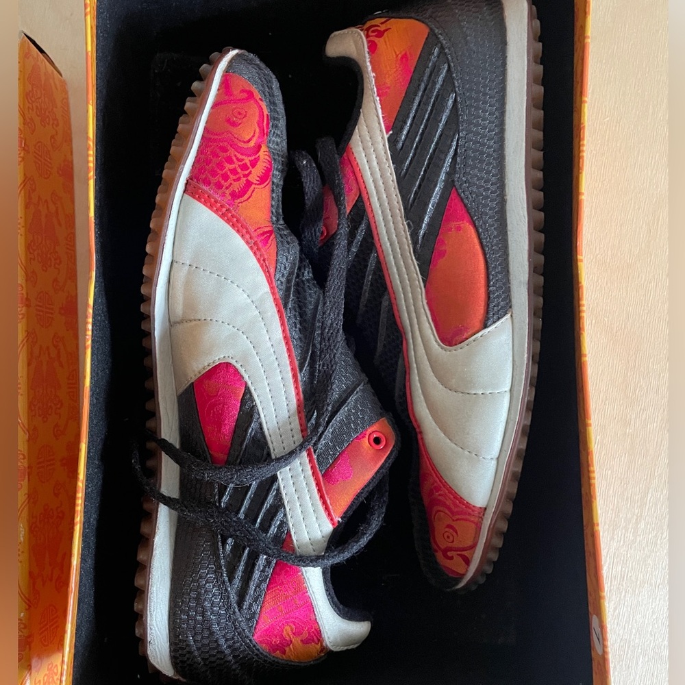 Vintage Limited Edition Shudoh Tang Puma sneakers